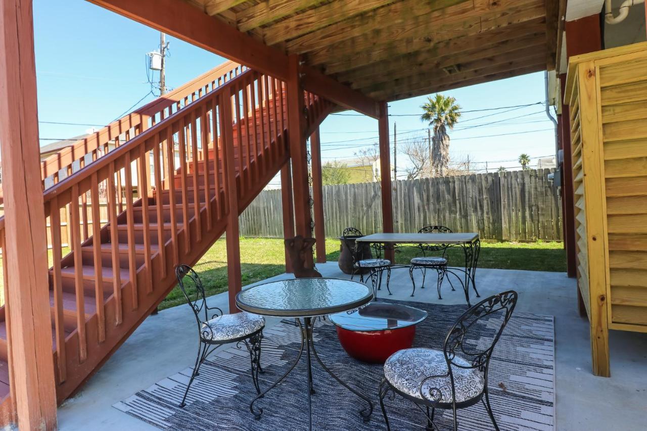 Perfect Location Spacious Yard Coffee Bar At This Lovely Beach Home Galveston Dış mekan fotoğraf