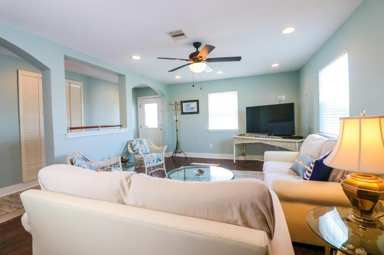 Perfect Location Spacious Yard Coffee Bar At This Lovely Beach Home Galveston Dış mekan fotoğraf