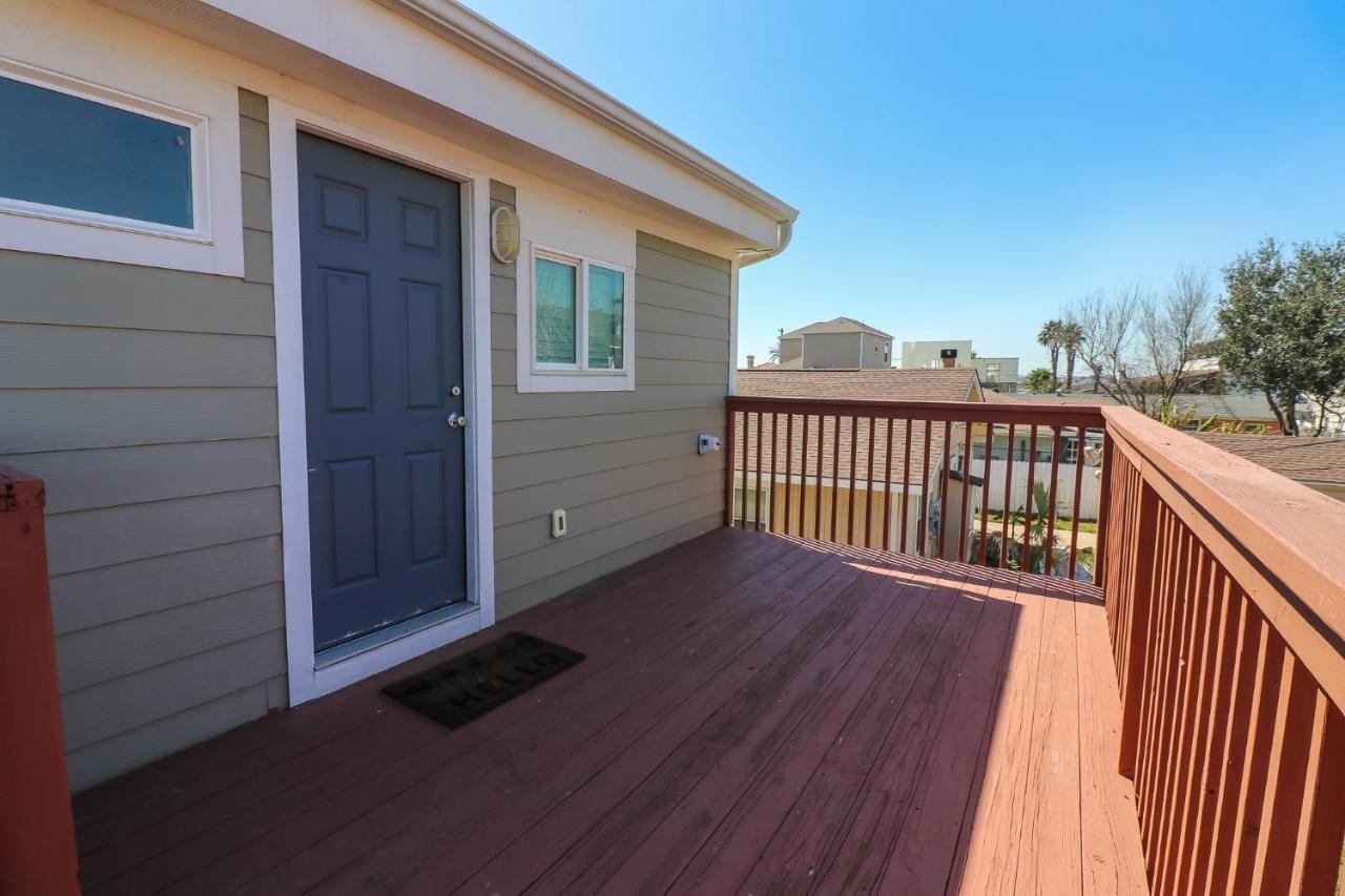 Perfect Location Spacious Yard Coffee Bar At This Lovely Beach Home Galveston Dış mekan fotoğraf